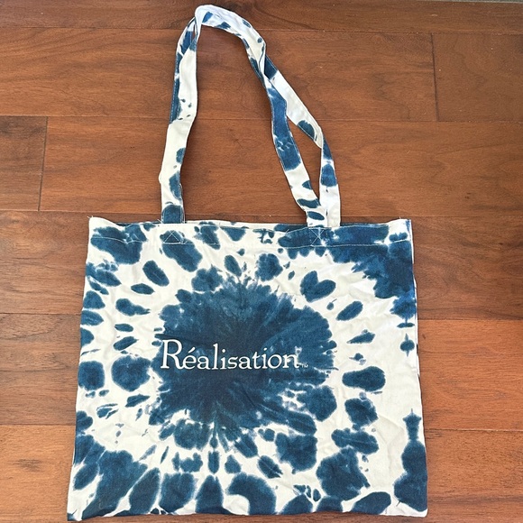 Realisation Par Navy and White Tie-Dye Tote - Picture 1 of 5